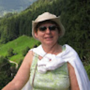 Meet your Posher, Janet